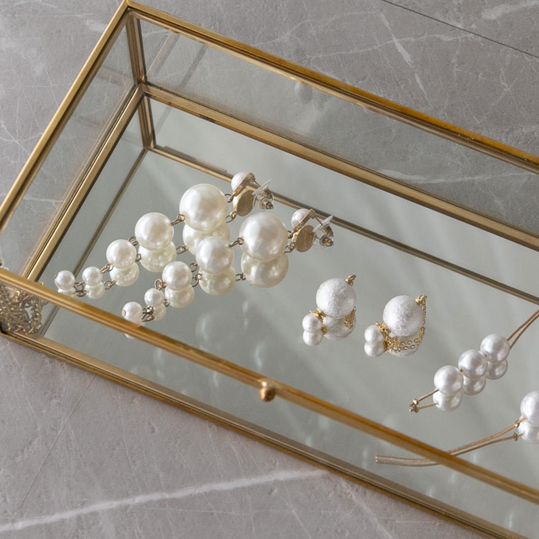 楽天市場】ガラスと真鍮でできた ジュエリーボックス ガラスボックス