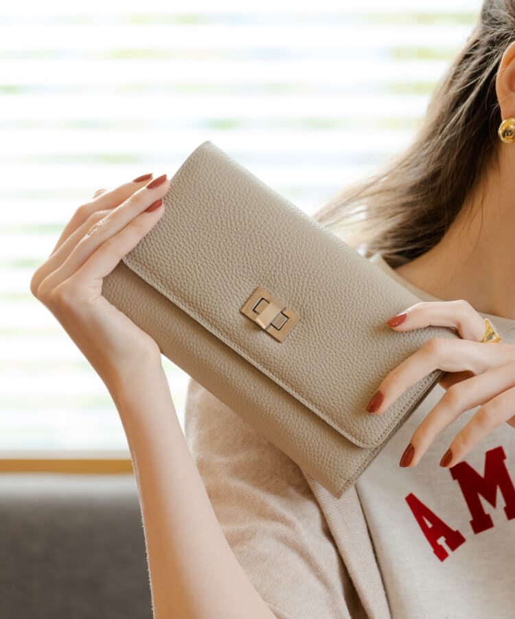 楽天市場】【ORNELLA/オルネラ】【本革】リアルレザーバイカラースマホ