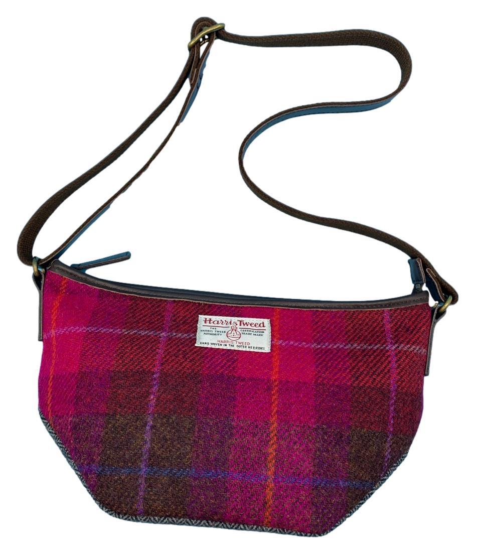 楽天市場】ハリスツイードx再生ウールコンビ三日月ショルダーバッグ