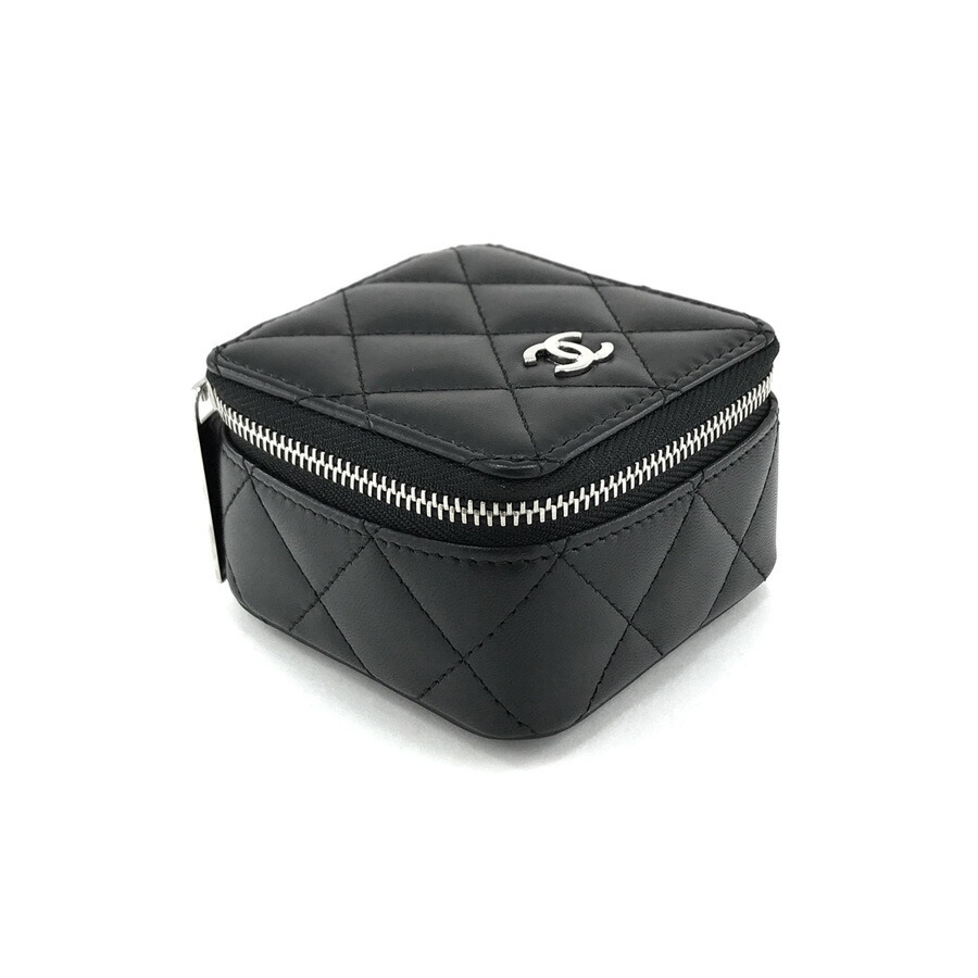 楽天市場】シャネル ポーチ CHANEL ラウンドファスナー マトラッセ