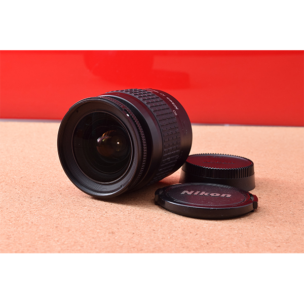 初心者用の一眼レフカメラ専門館TSS / 【初心者・女性向け】Nikon