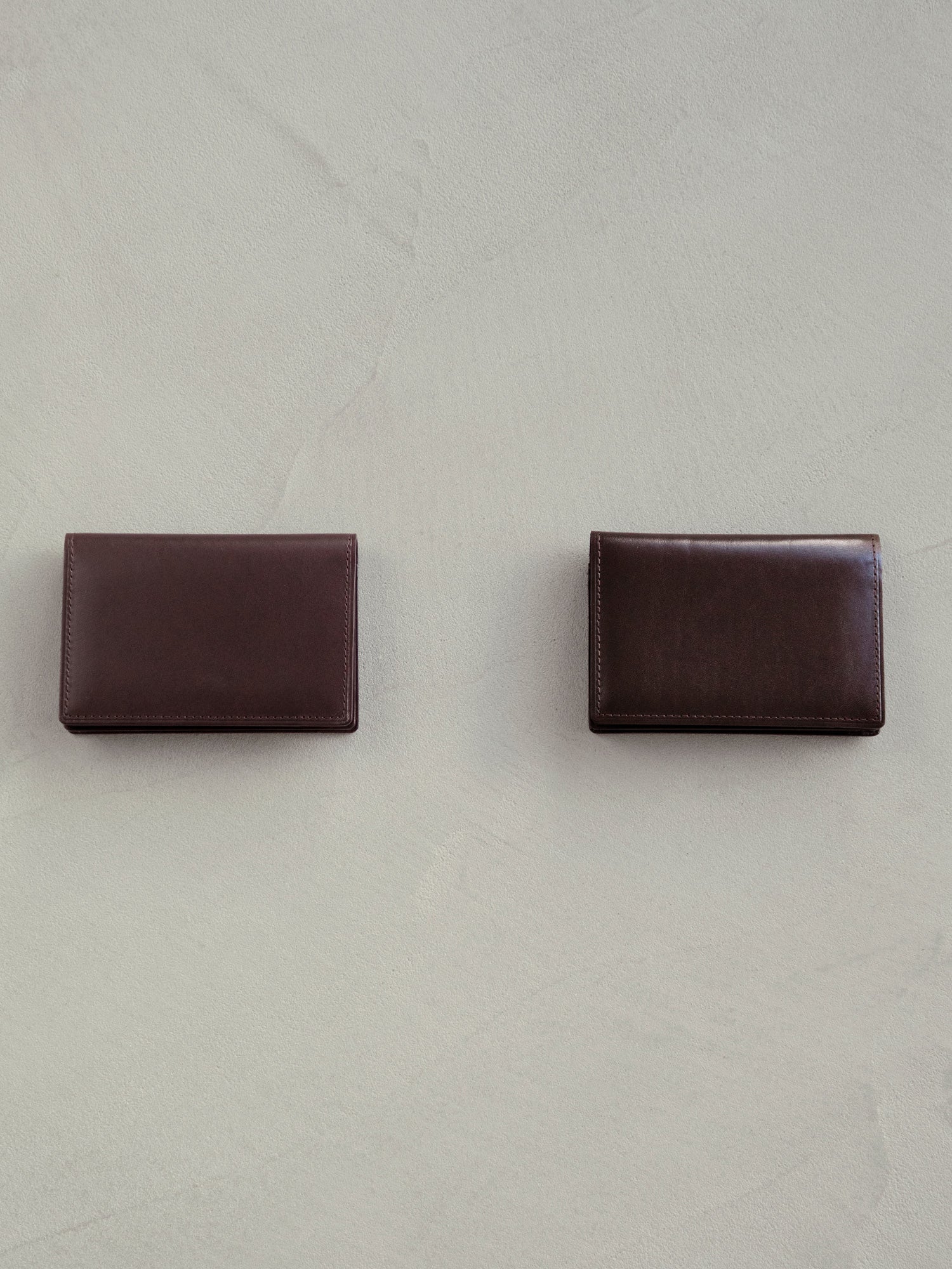 二折財布(イタリアンハードヌメ革) – 二つ折り財布 – 土屋鞄製造所