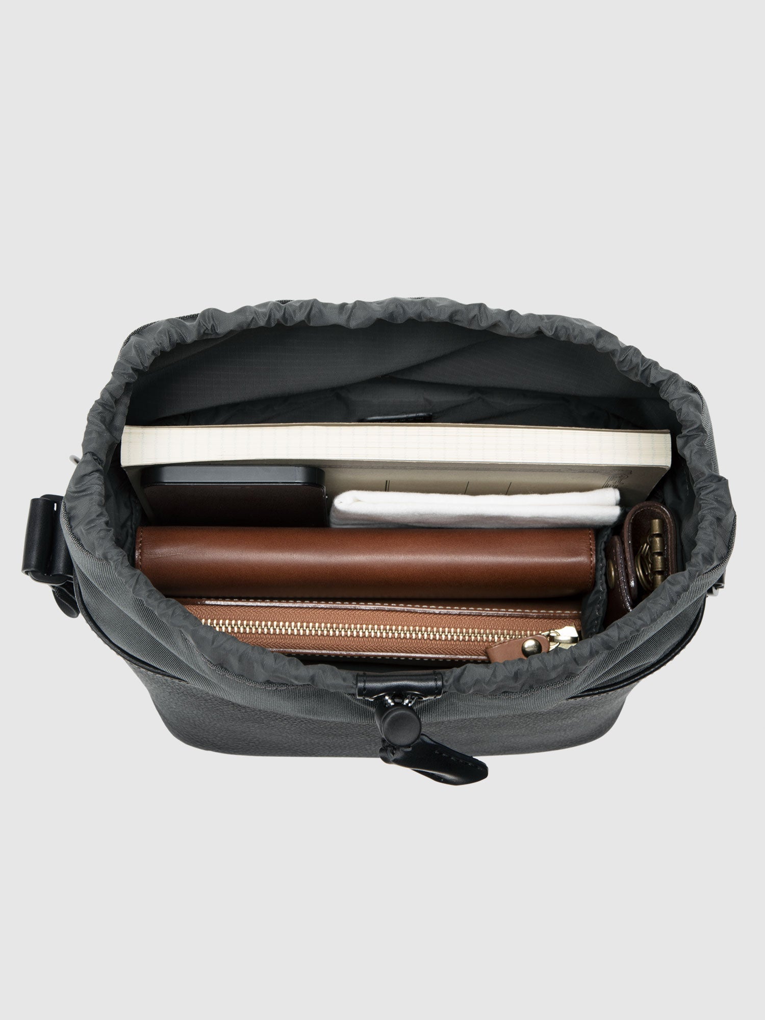 ザ・シーンズ カメラバッグ – ショルダーバッグ – 土屋鞄製造所