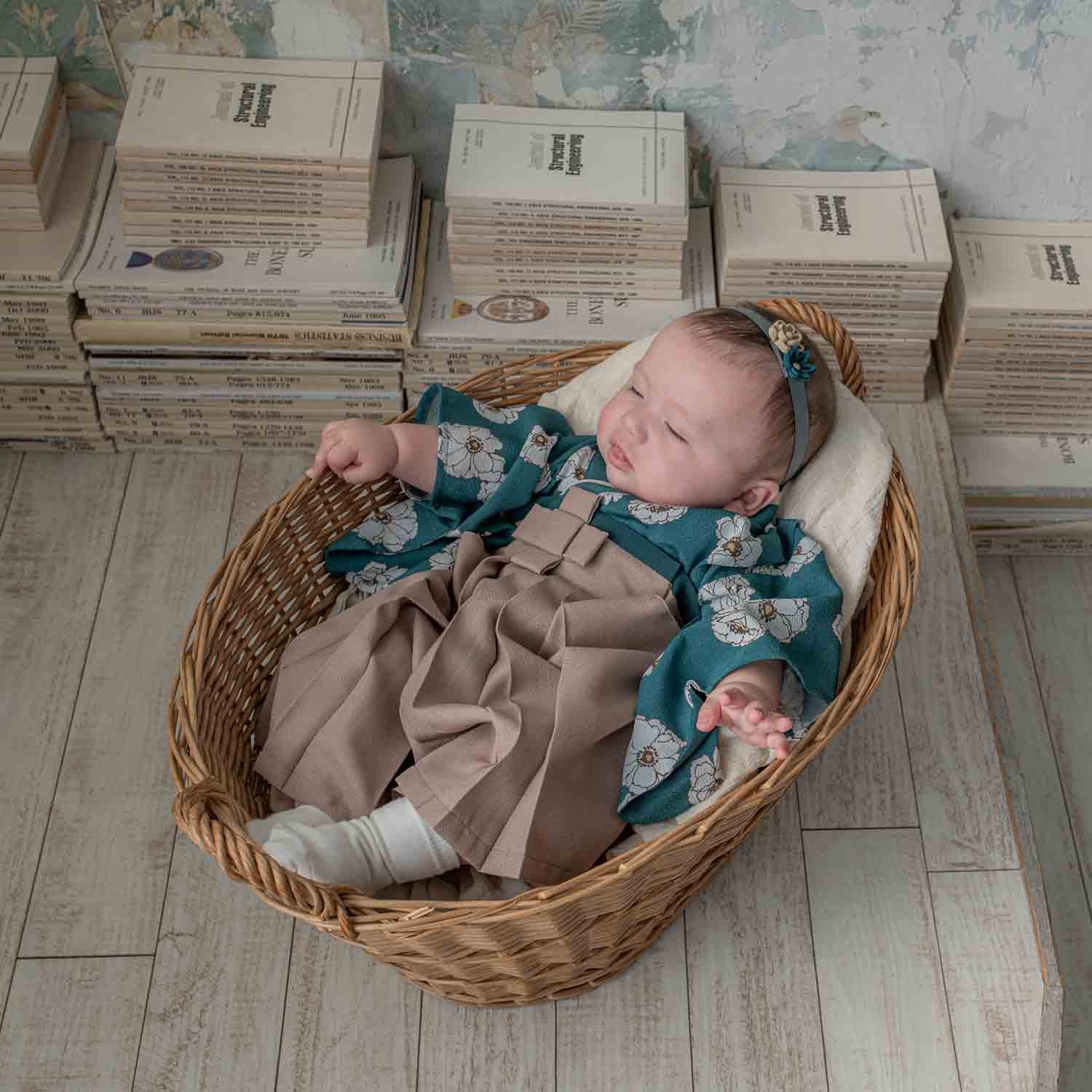 しょうび袴 男の子 ベビー袴 お食い初めや初節句の衣装に – tsukihana