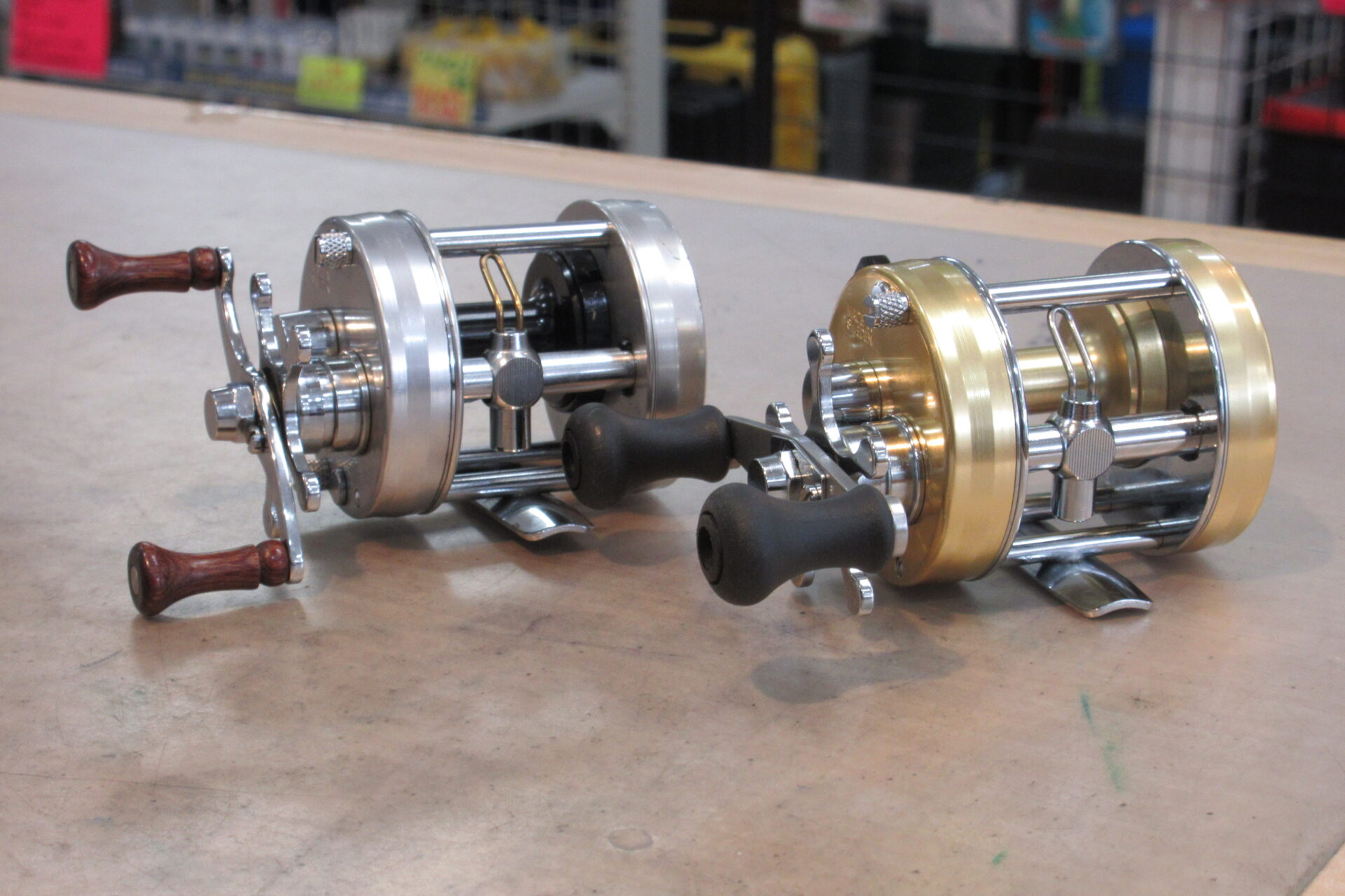 ひろ アブガルシア アンバサダー 2500C グリーン CDL 100th 超希少美品