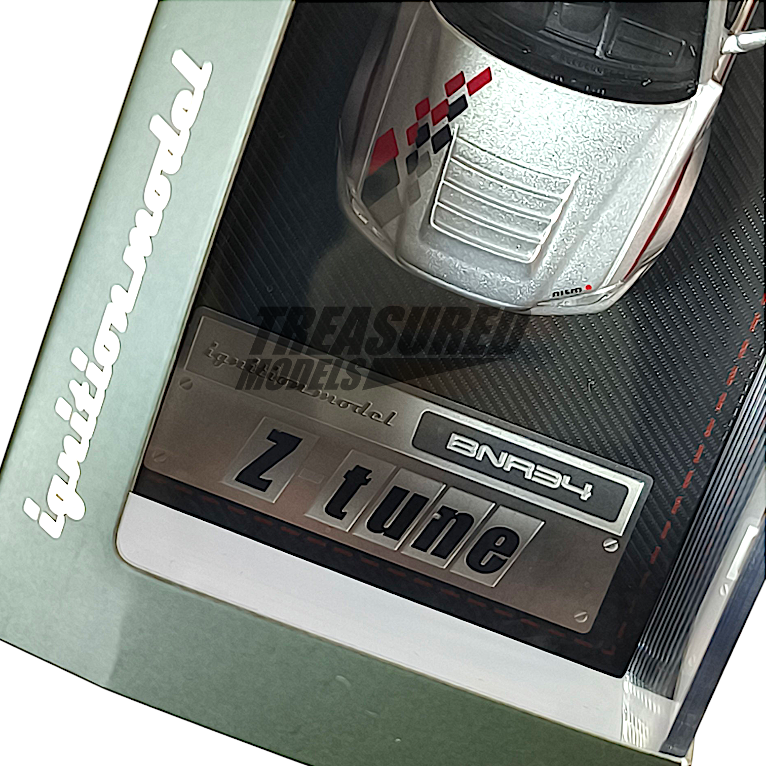 Ignition Model Nissan Skyline GT-R R34 Nismo Z-Tune Silver 1/64
