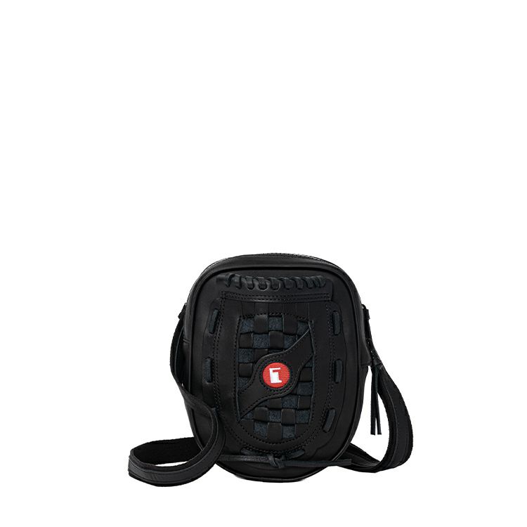 柔らかな配色が特徴のグローブミニトート限定色Gray×Pink – 革・レザー