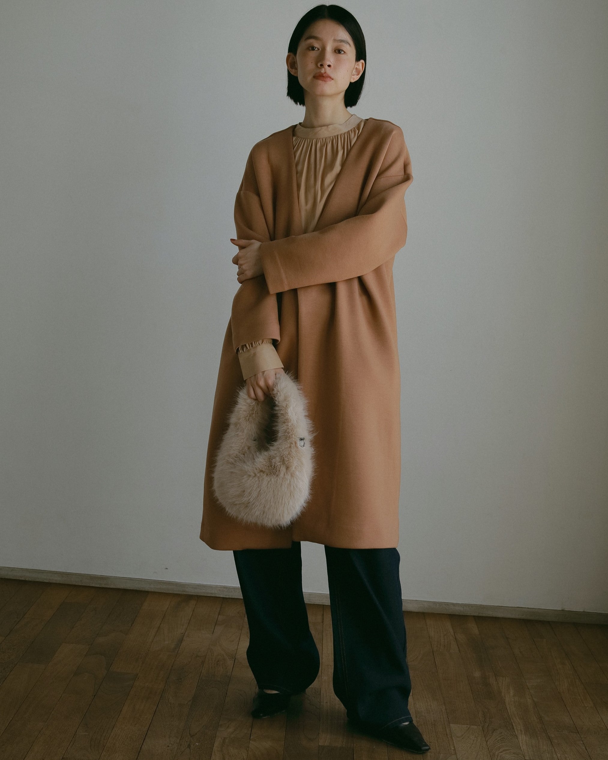 T24350001107-_2.jpg?v=