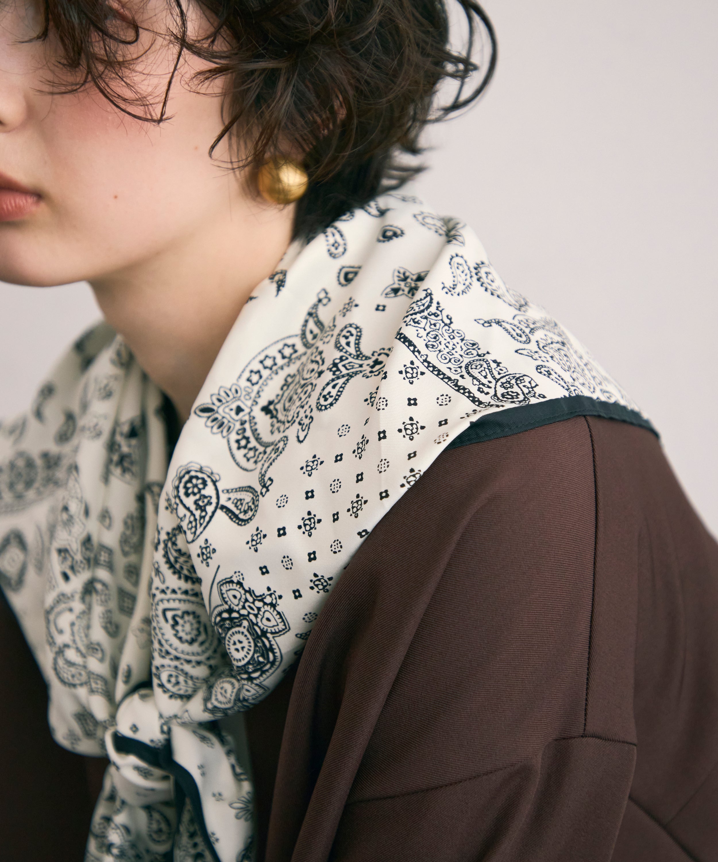 アソートペイズリー柄三角スカーフ | Trish