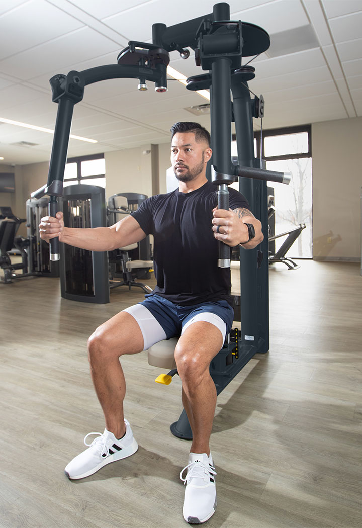 選択式ストレングス機器｜TRUE フィットネス