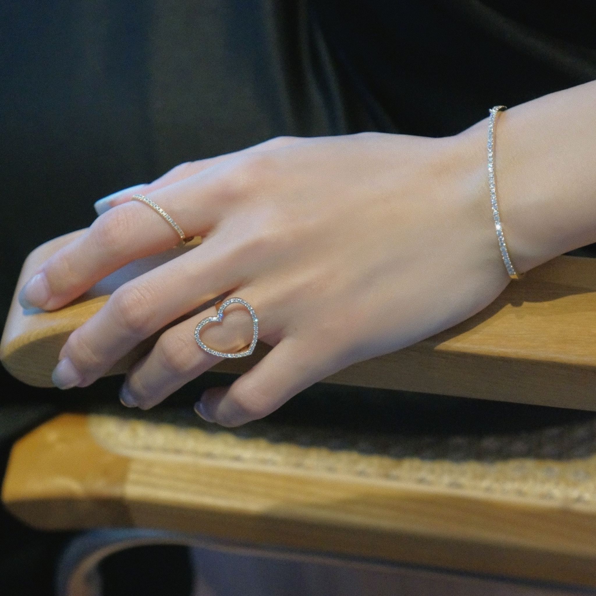 new basic collection / diamond twisted heartline ring K18YG