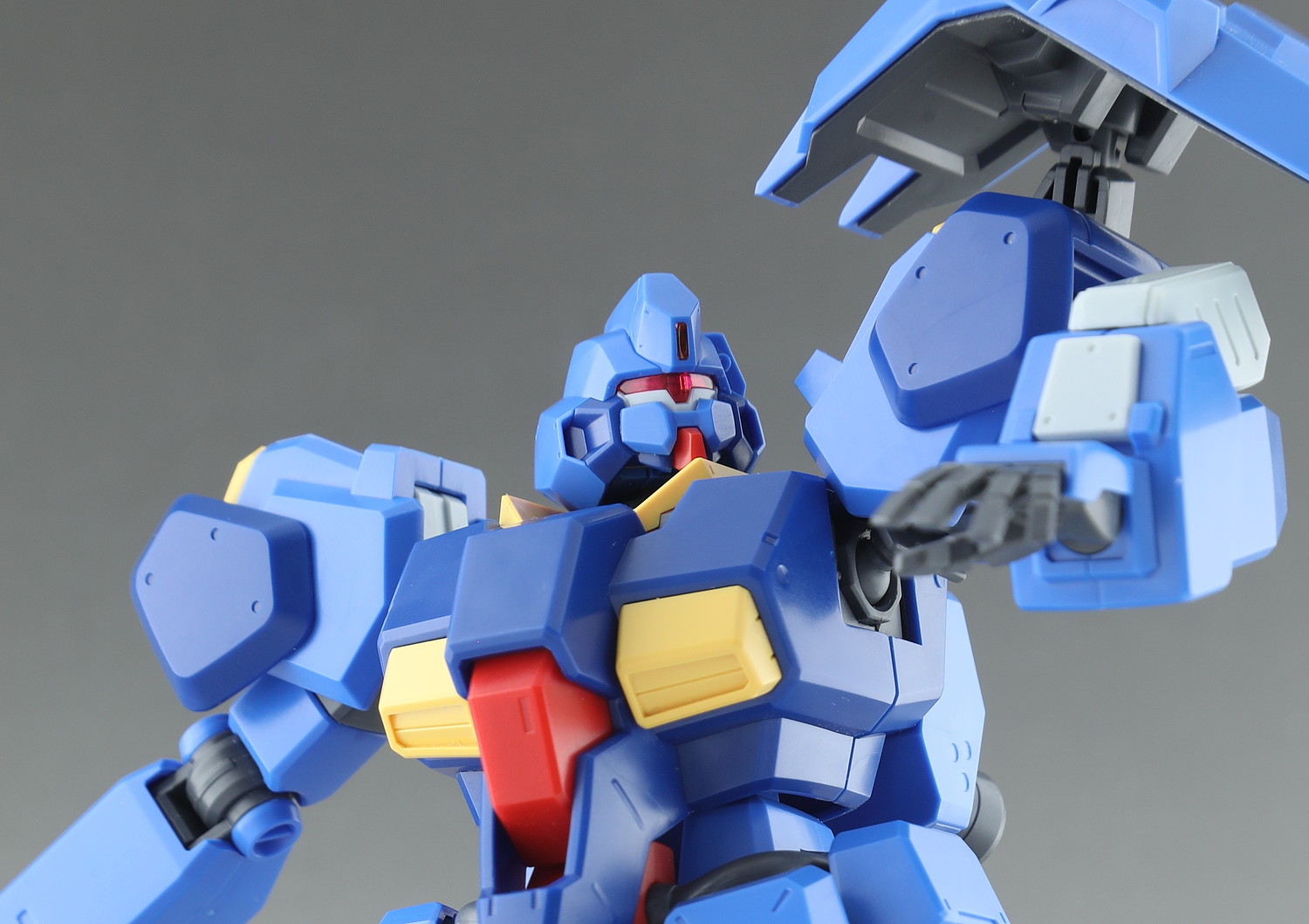 HG グスタフ・カール00型レビュー - ガンプラスタイル