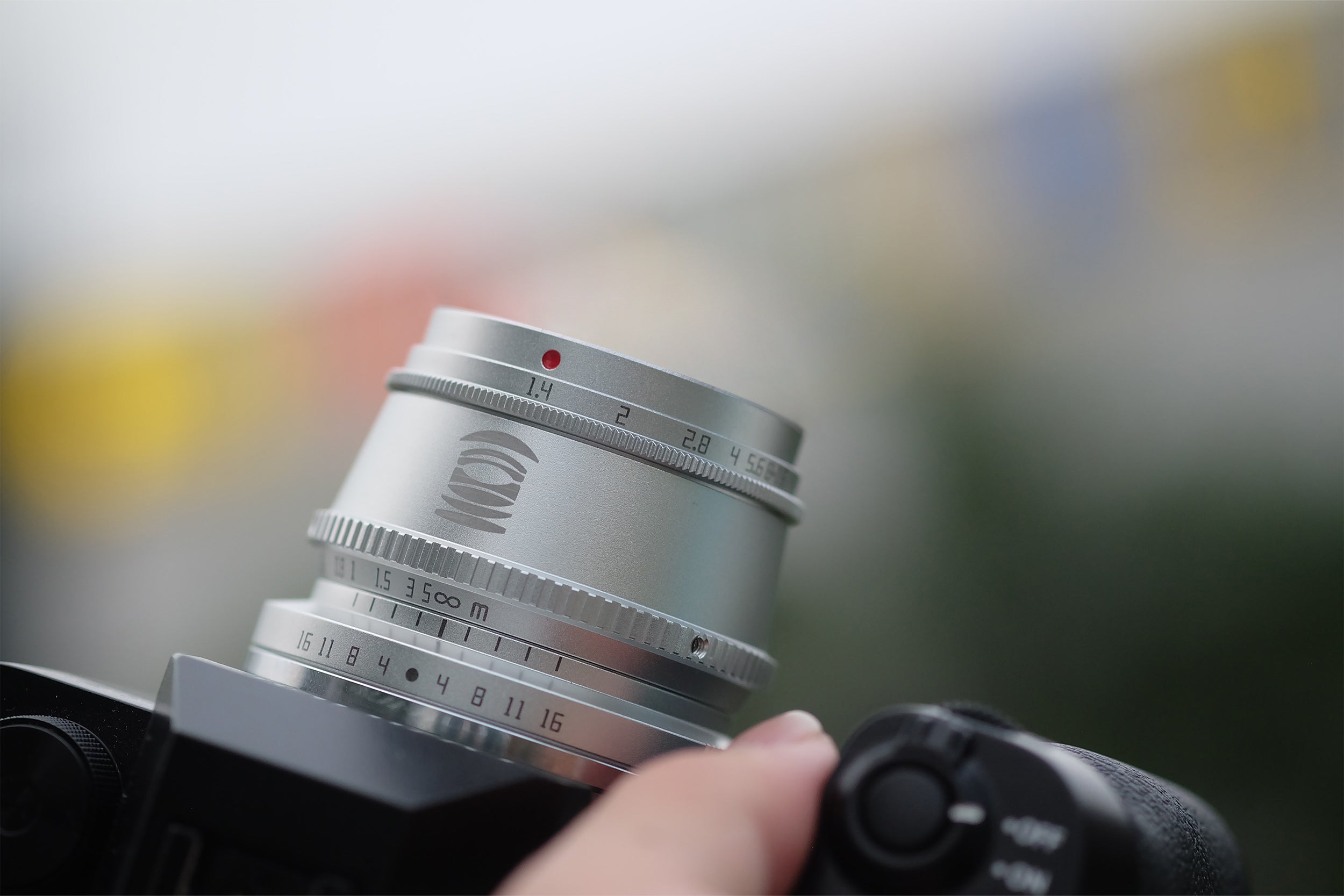 APS-C 35mm F1.4 – TTArtisan