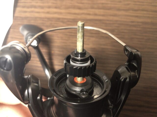 リール簡単カスタム｜ヴァンフォードにベアリング＆リールスタンド追加