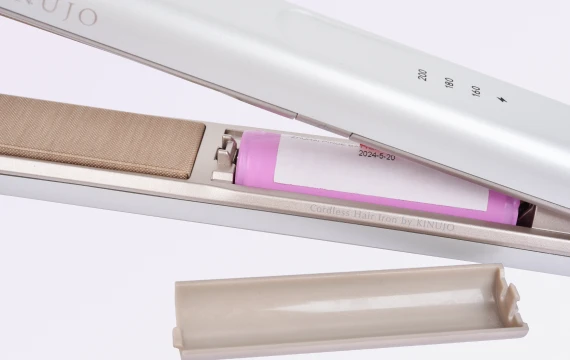 レンタル] [海外対応] 絹女 KINUJO Luxejewel コードレスアイロン