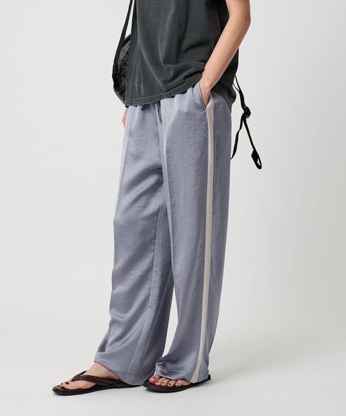 ポリエステルサテンサイドラインパンツ