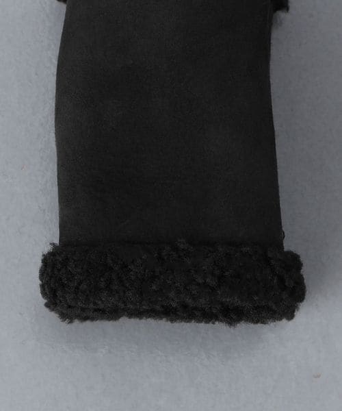 MARIO PORTOLANO＞ムートン フィンガーレスグローブ