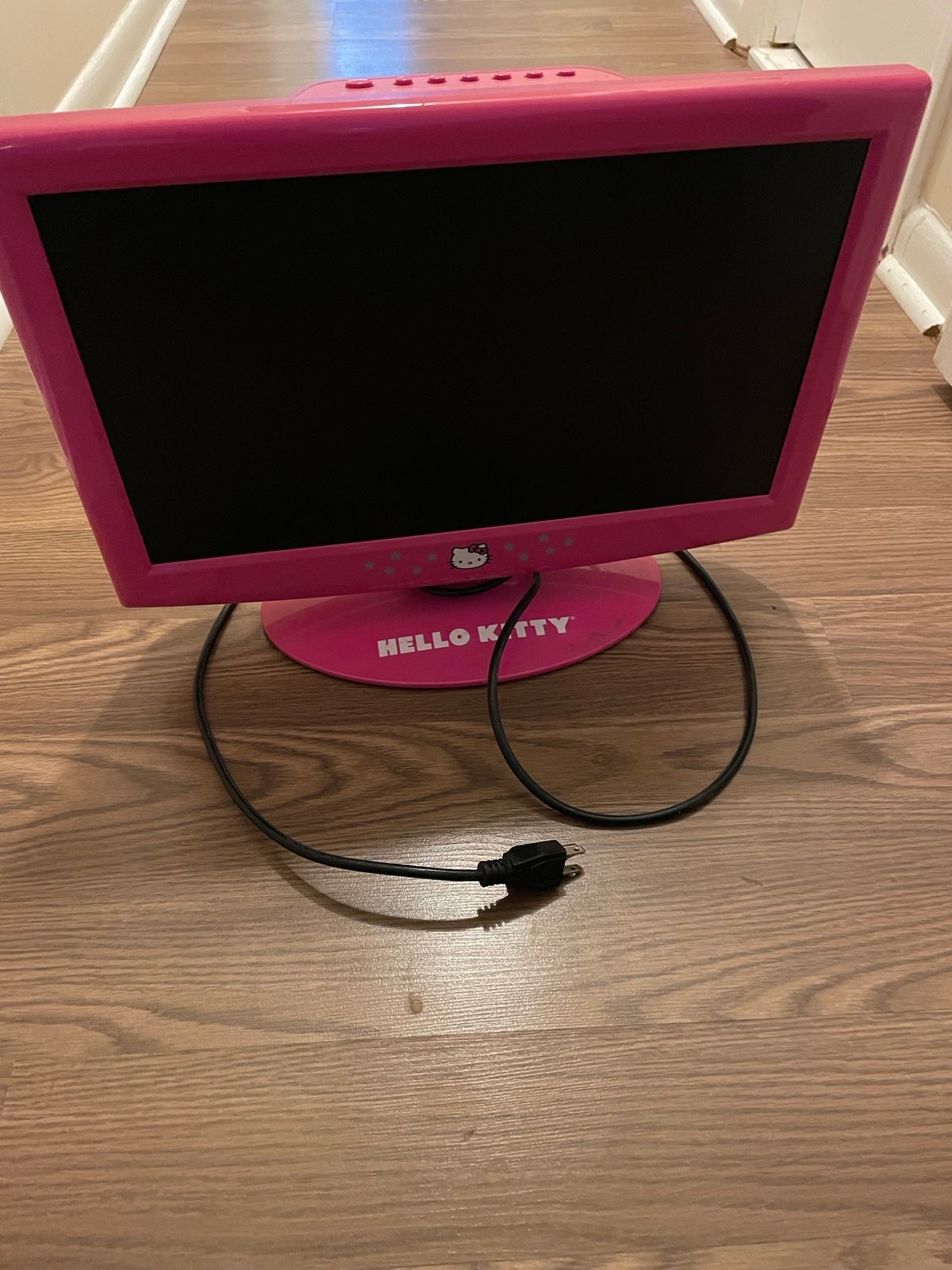 Spectra Pink 19 in Hello Kitty Flat LCD TV | Mercari