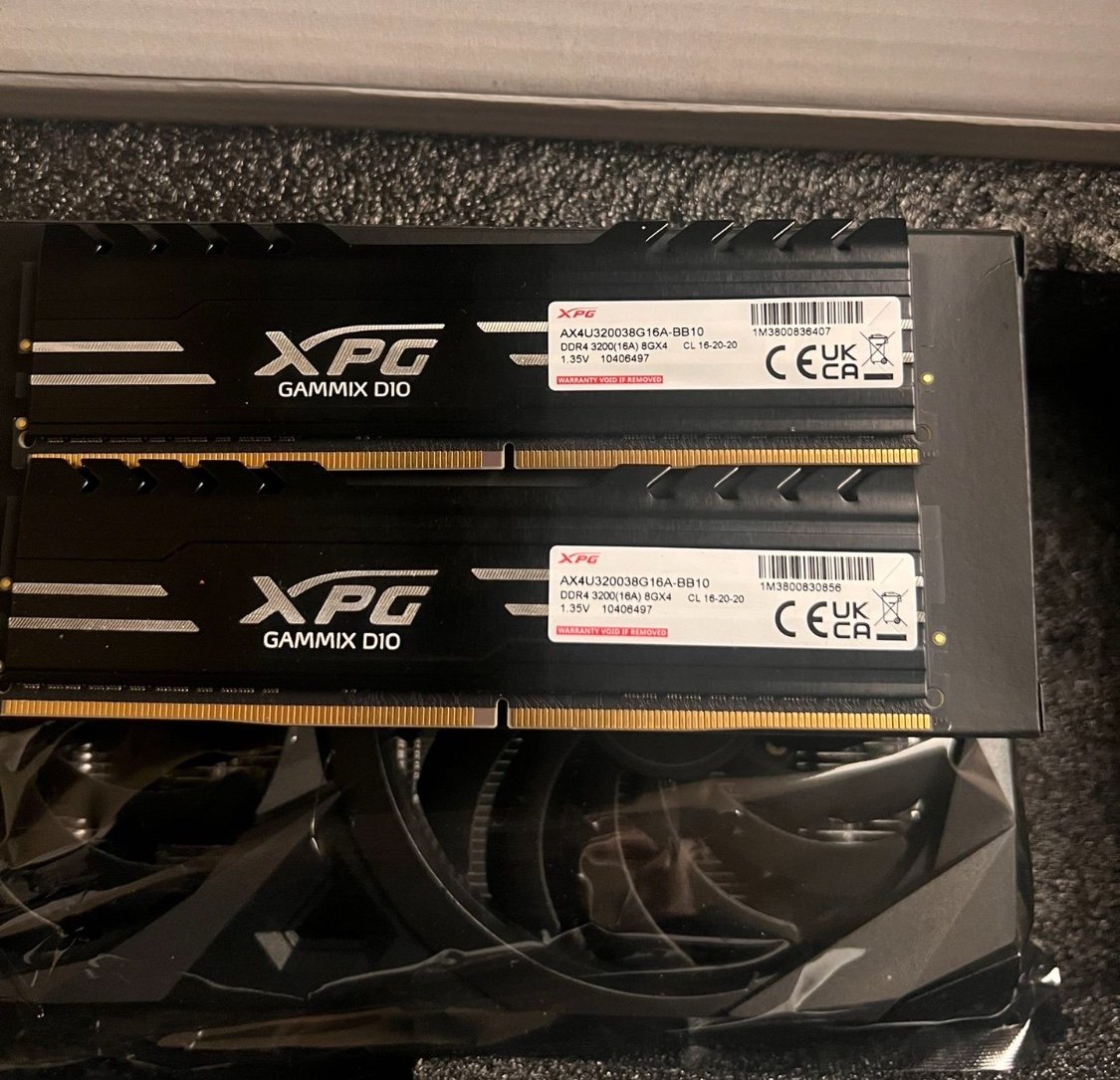 XPG Gammix D10 DDR4 16GB 3200MHz ram Like new | Mercari