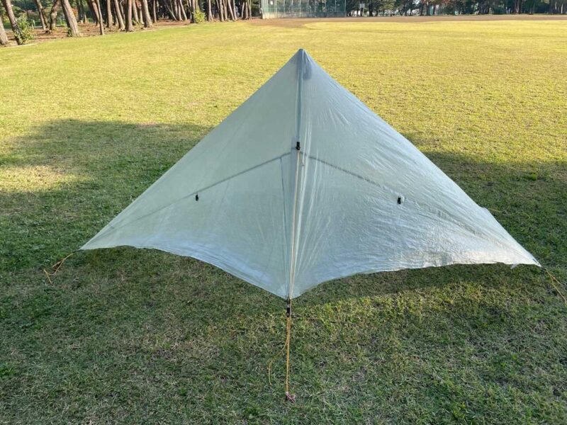 風雨も心配なし！Zpacksポケットタープ【ULフロアレスシェルター