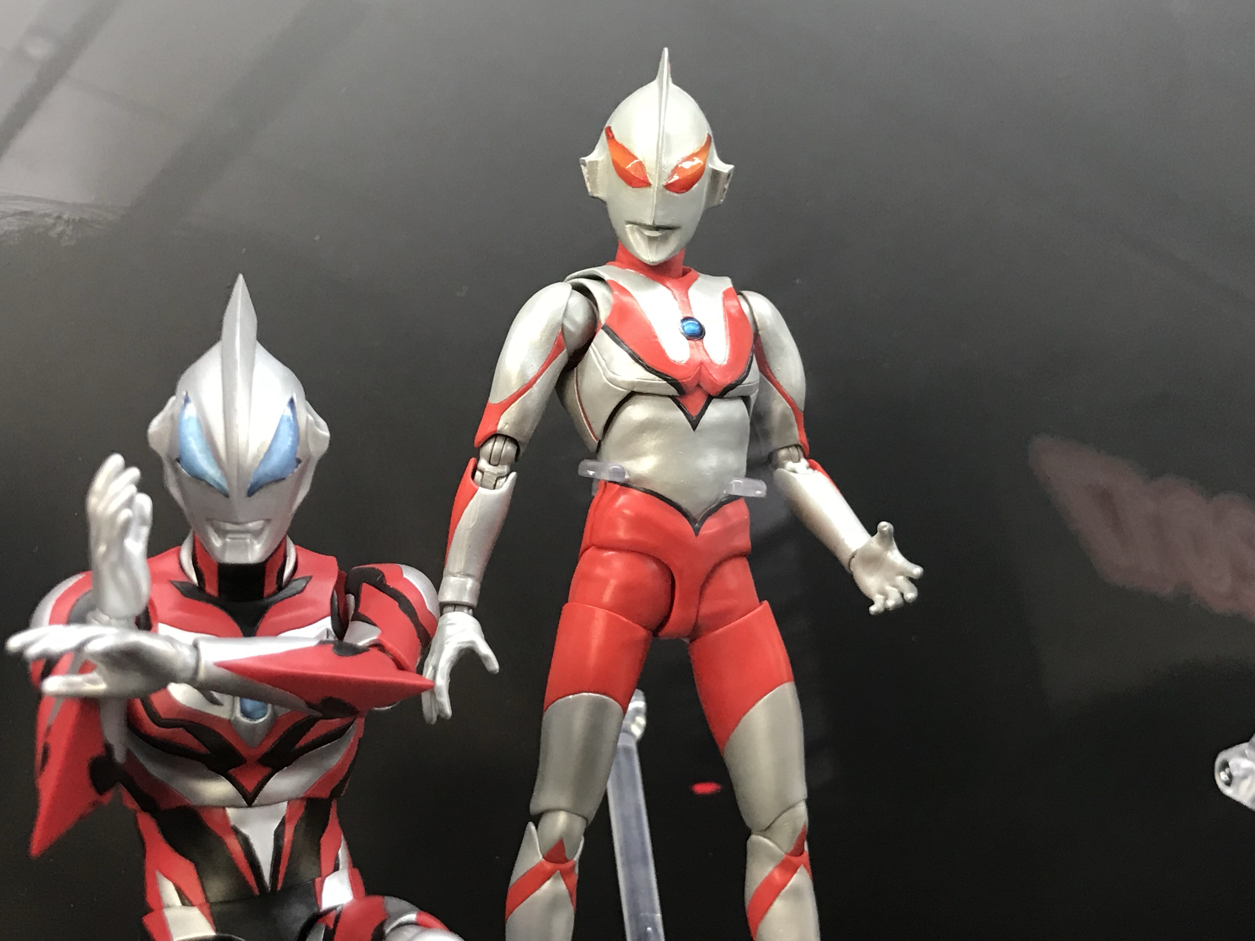 にせウルトラマン – Ultra-arts Fan【ウルトラアーツ・ファン】