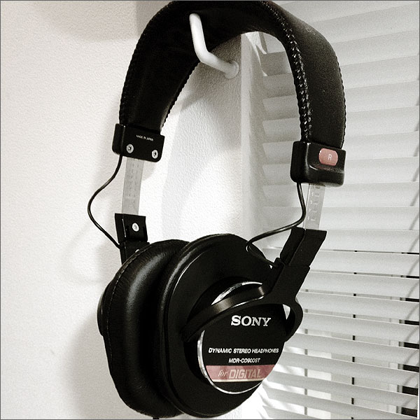 SONY MDR-CD900STヘッドホンの「ぷすっと改造」 | アンブレラ