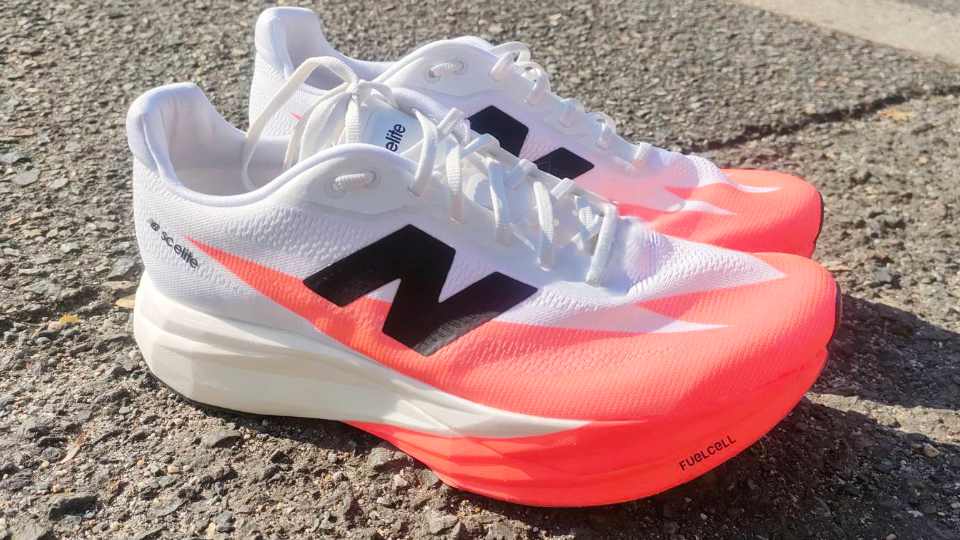 NB】FuelCell SuperComp Elite v5 レビュー│スリム化したけどまだ