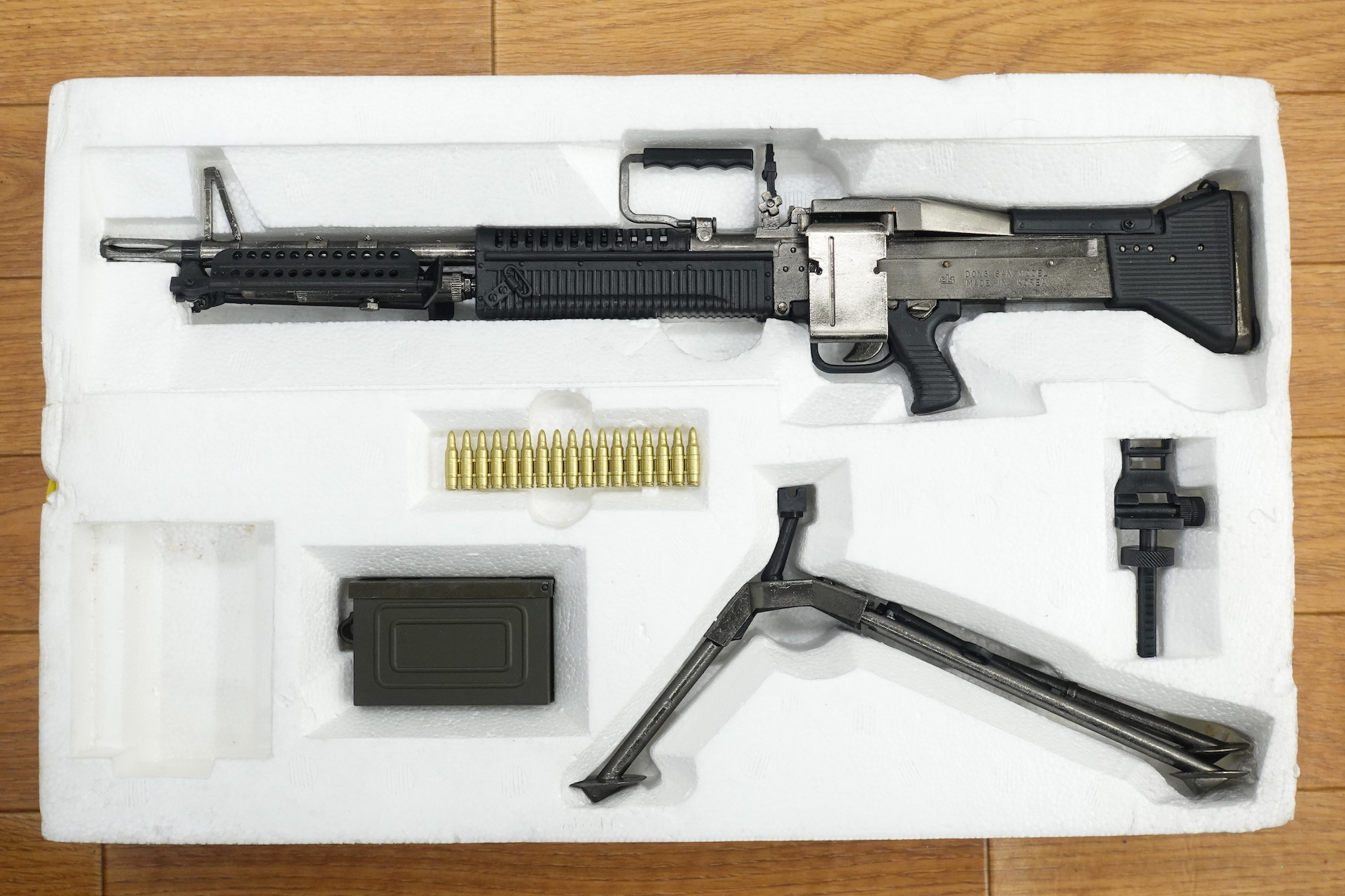 モデルガンショップ アンクル上野店 » Blog Archive M60ライト