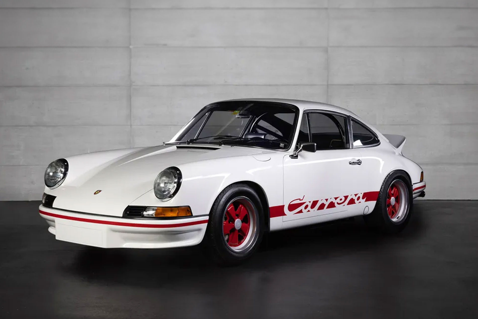 1973 ポルシェ 911 カレラ RS 2.7 ホモロゲーション | Uncrate