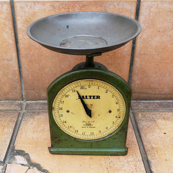 アンティークスケール・秤 - アンティーク家具・雑貨専門店 unikk