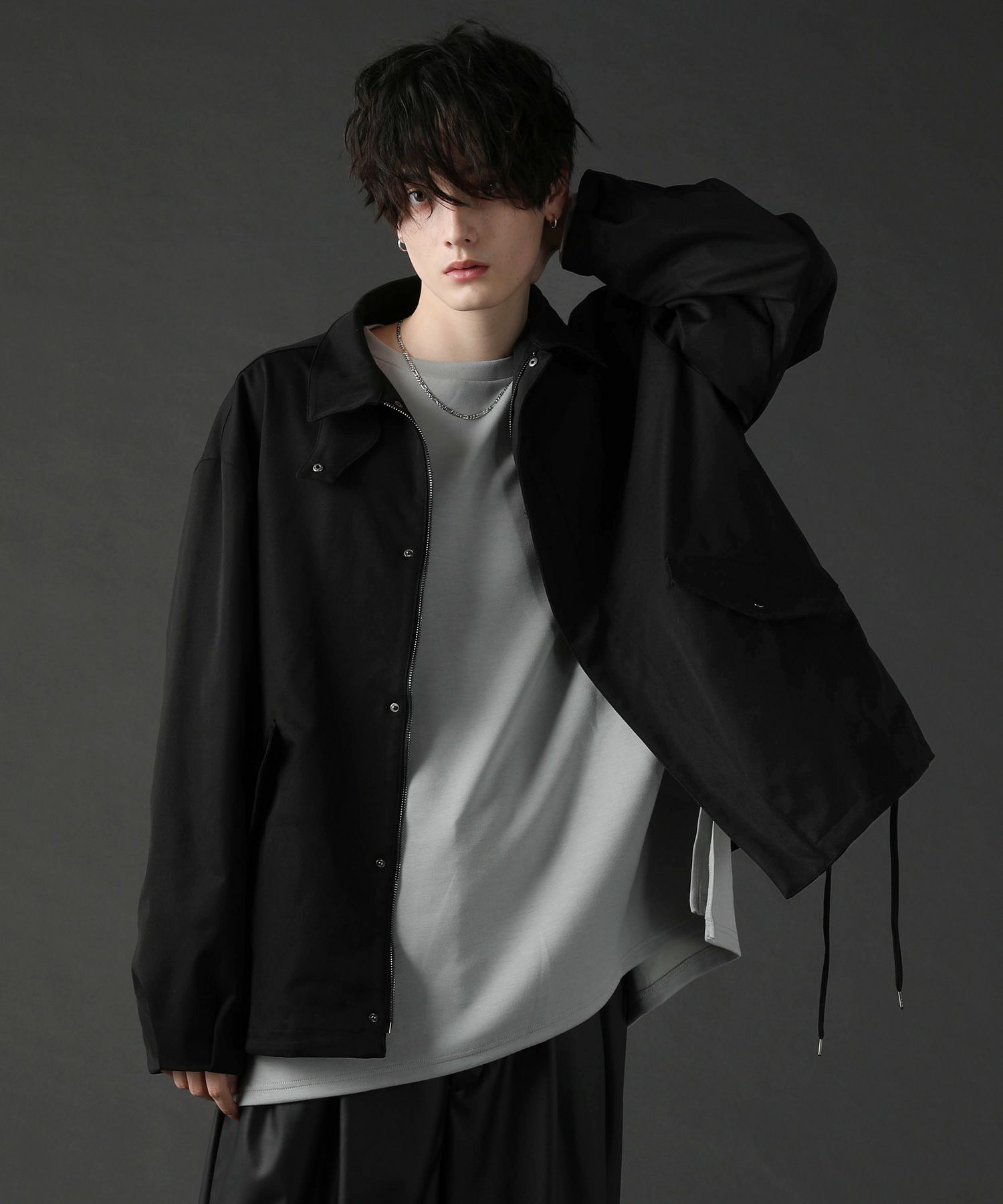 サイドジップハイネックショートブルゾン | UNLILL（アンリル）公式