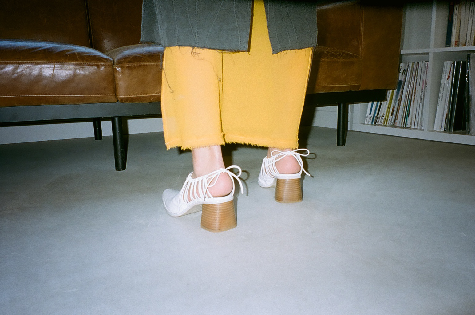 Klara/Black｜UNTISHOLD | アンチショルドの公式オンラインストア