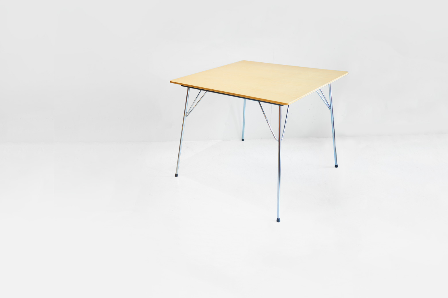 Vitra Herman Miller Dining Table DTM-2 designed by Eames/ヴィトラ