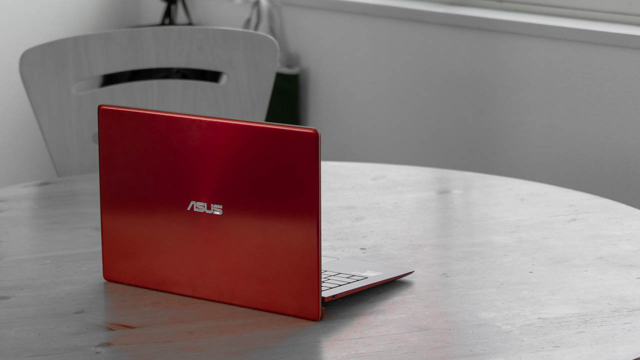 ASUS ZenBook S UX391UA（UX391UA-825R）をレビュー|深みのある