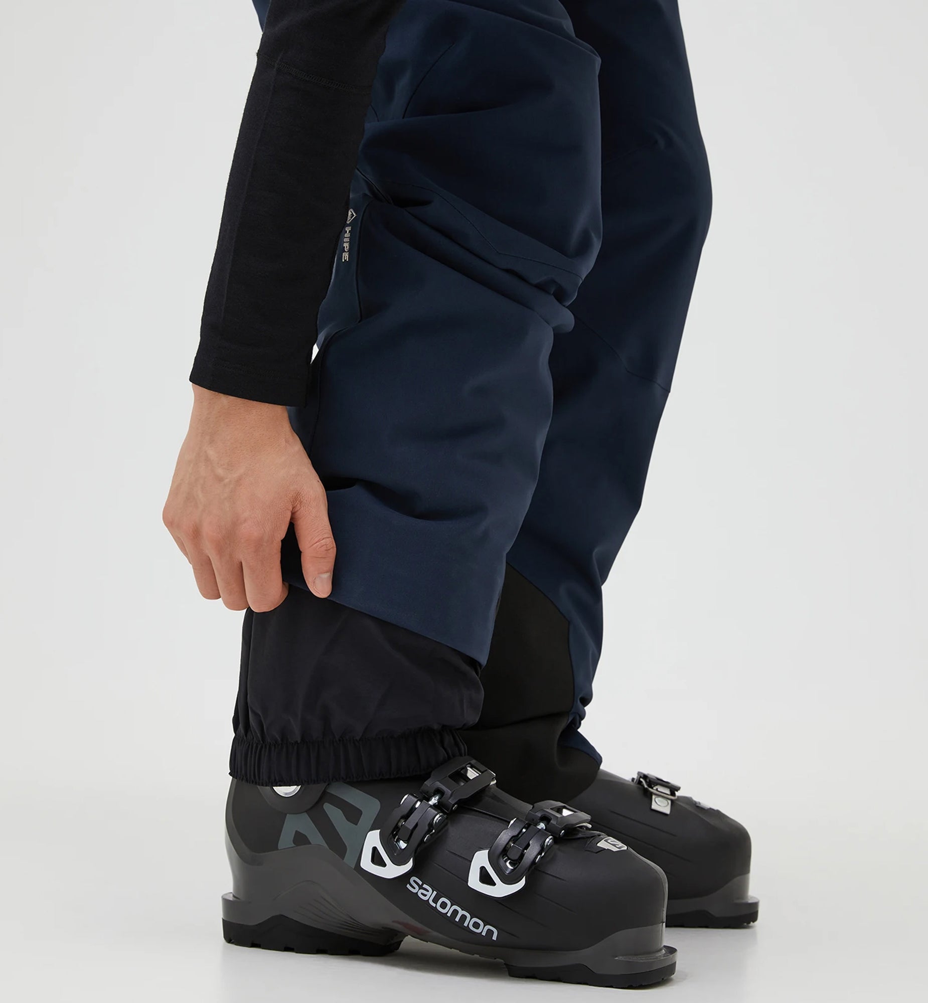 M Maroon Pants – UPLNDオンラインストア