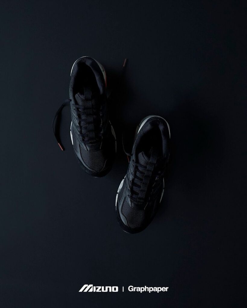 MIZUNO × Graphpaper 『WAVE PROPHECY LS “SUMI”』が国内3月2日より