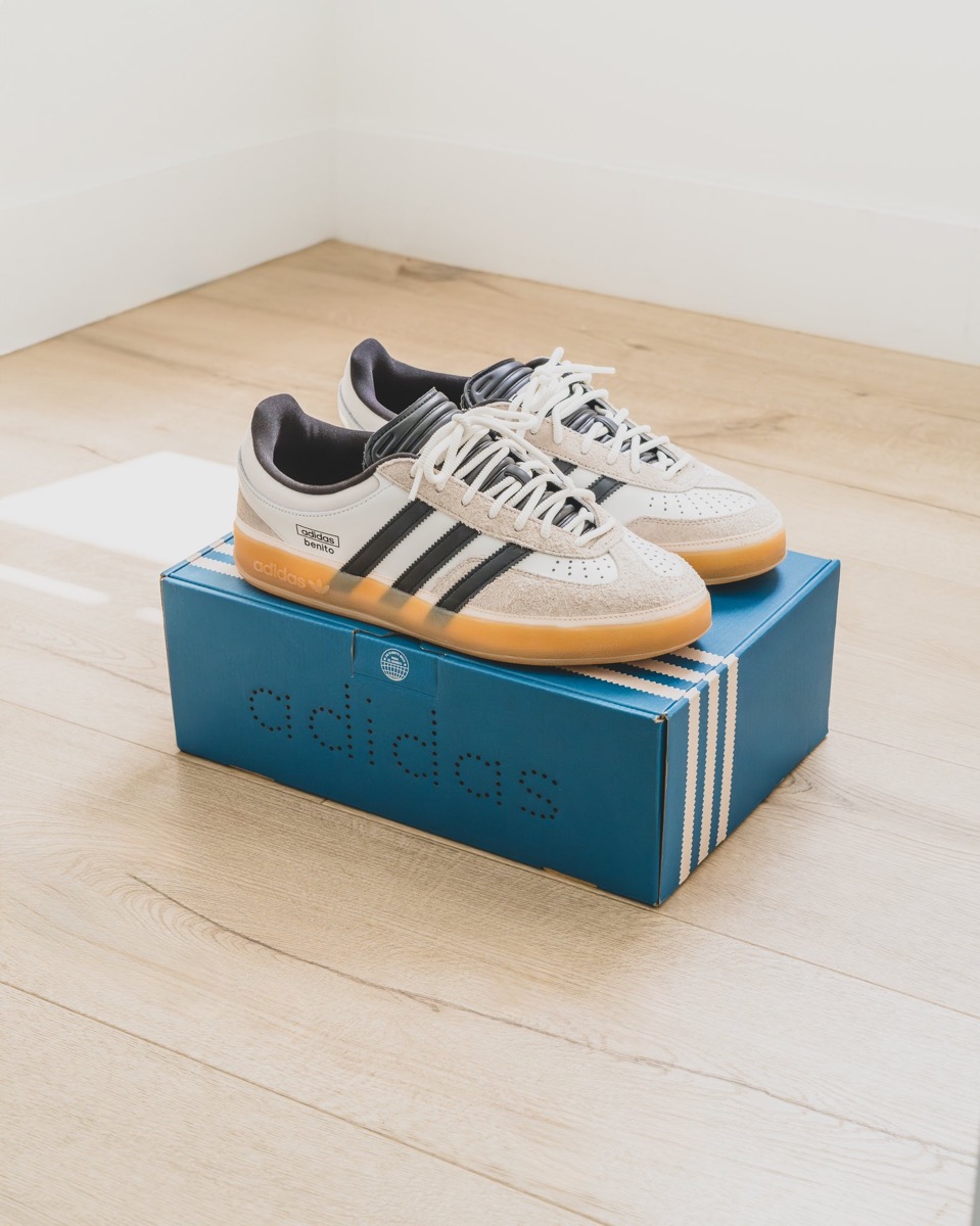 Bad Bunny × adidas Gazelle Indoor “White Black”が国内9月21日より