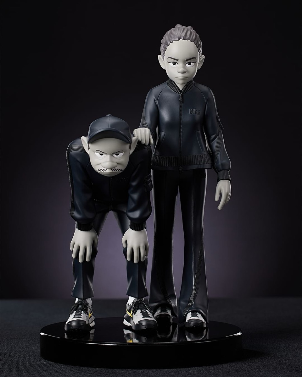 花井祐介 x Nike x sacai コラボスカルプチャーが国内5月9日より発売