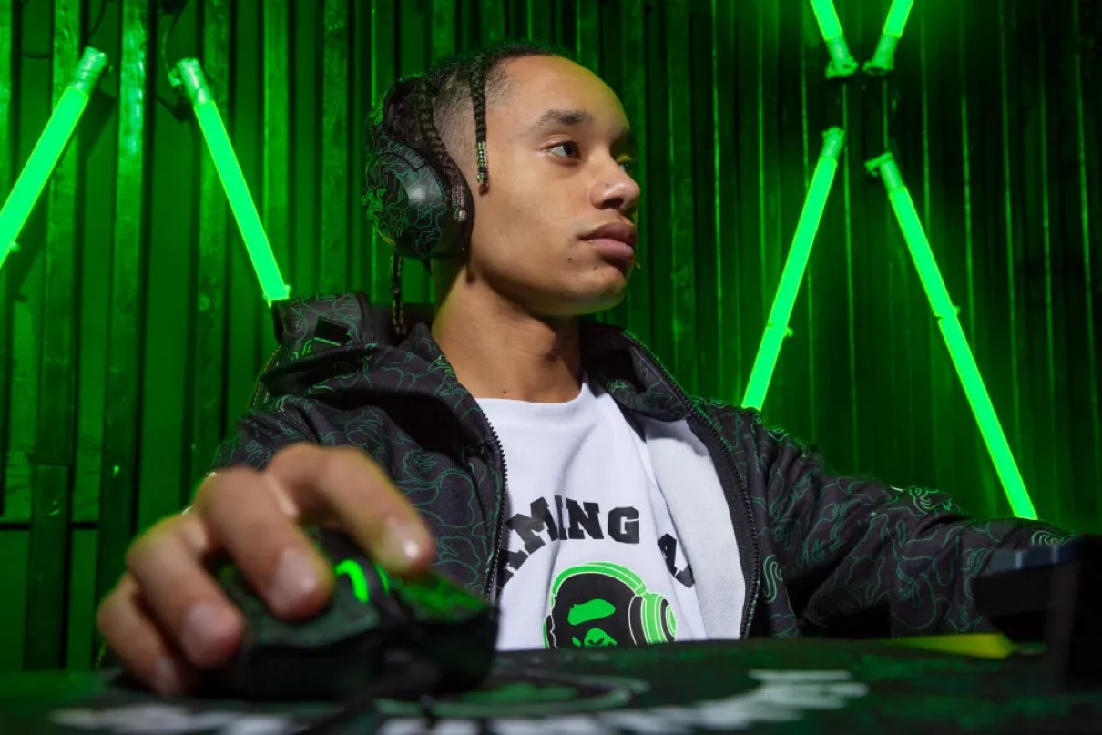 RAZER™ × BAPE®︎】初コラボコレクションが12月5日に発売予定 | UP TO DATE