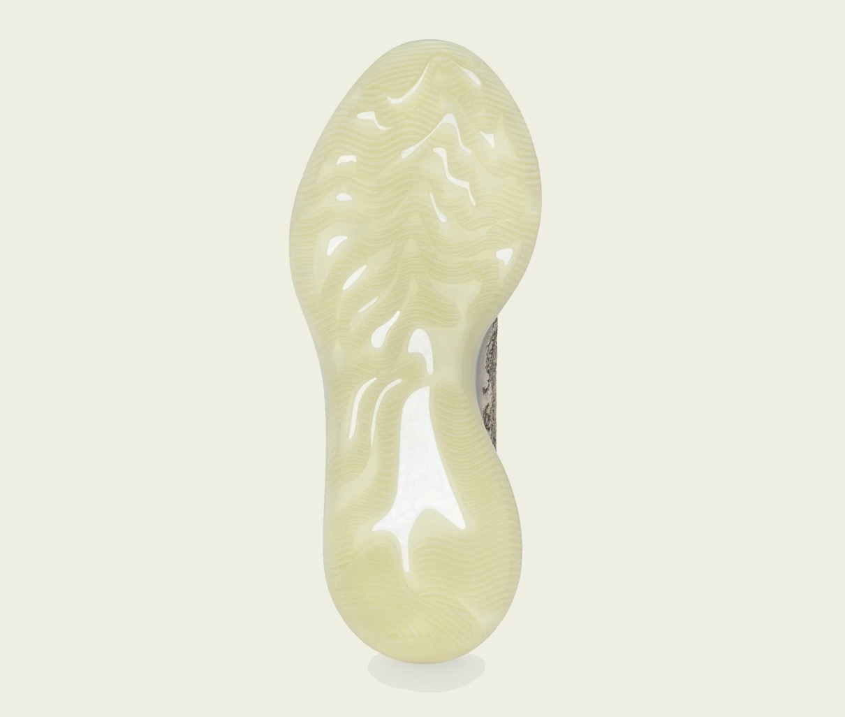 adidas】YEEZY BOOST 380 “PYRITE”が国内10月18日に発売予定 | UP TO DATE