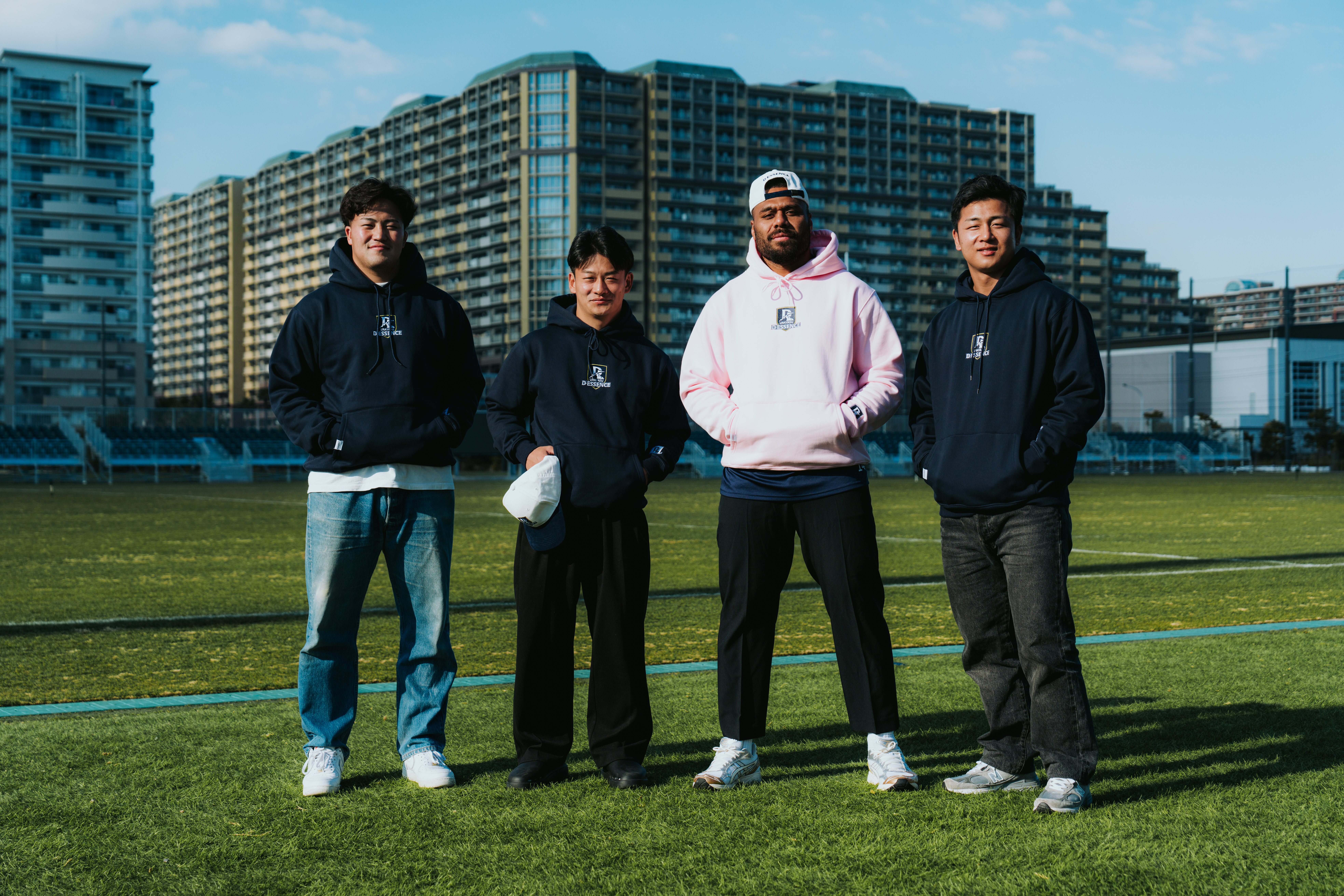 選手がプロデュースするチームアパレルブランド『D-ESSENCE』第一弾