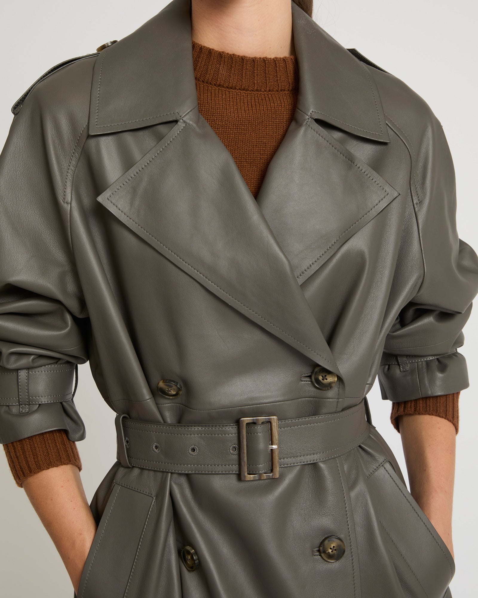 Long belted trench coat in lamb leather - grey - Winter sale