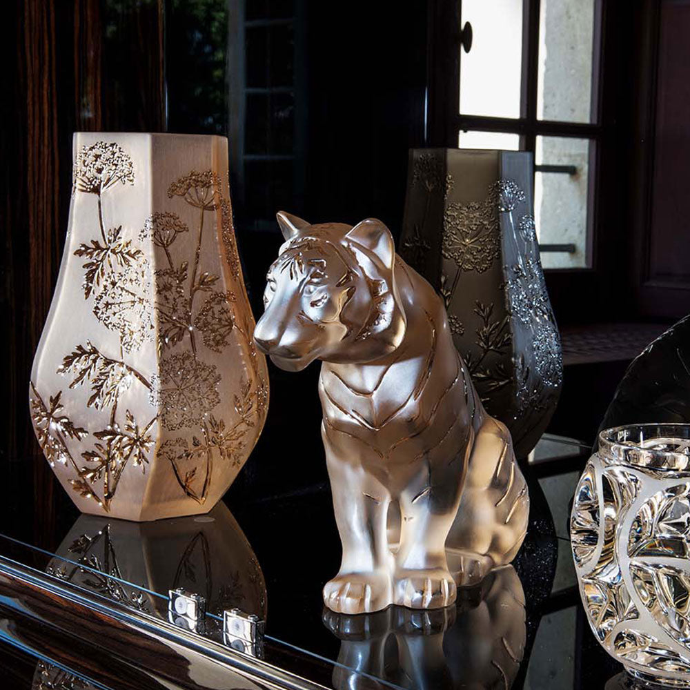 Sitting Tiger Large Sculpture – Lalique North America