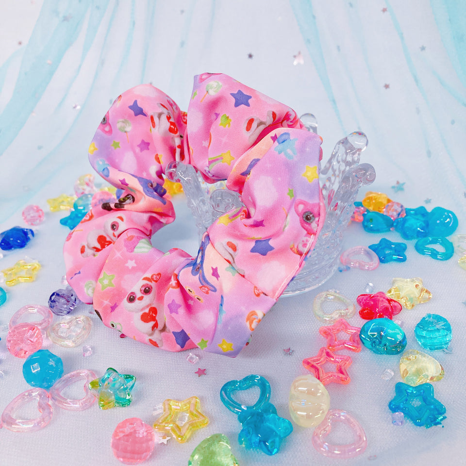 minacute公式】紅林大空コラボTY総柄 シュシュ – Utopia