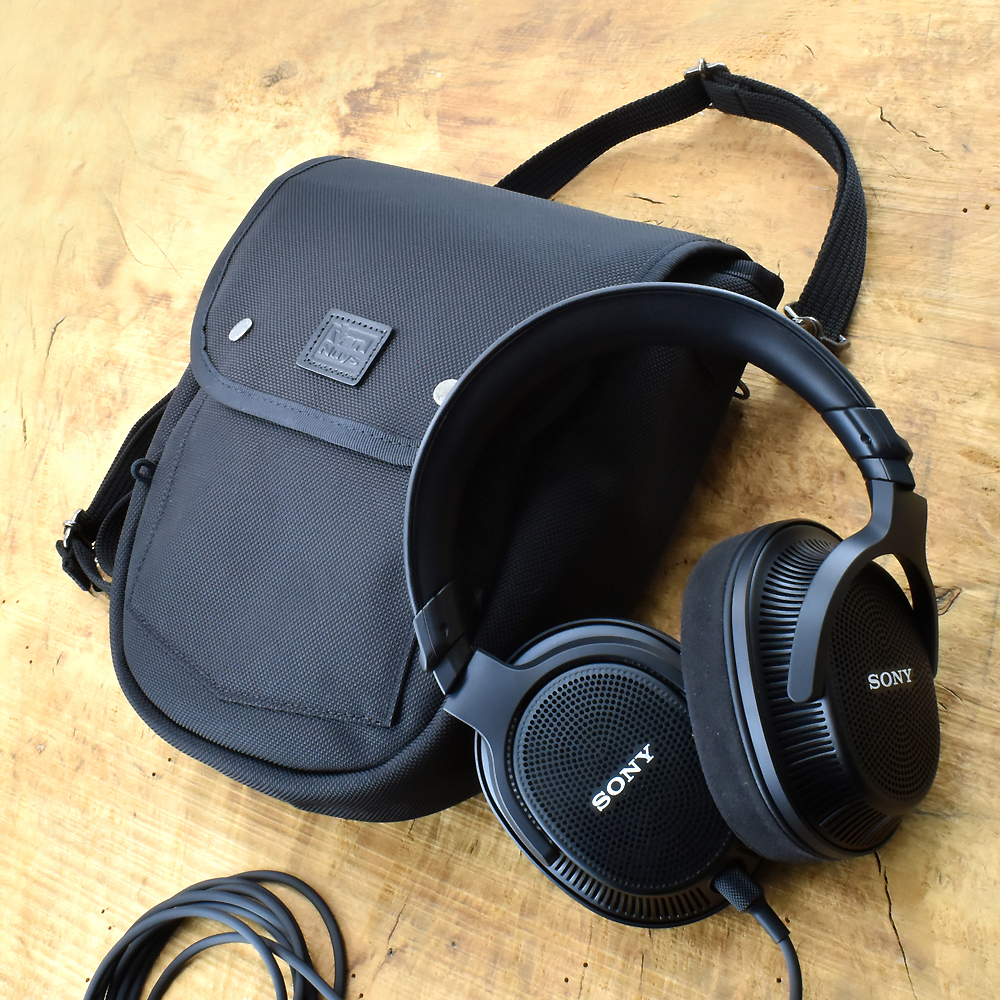 E475：E476：ヘッドフォン専用キャリングケース／ソフトタイプ