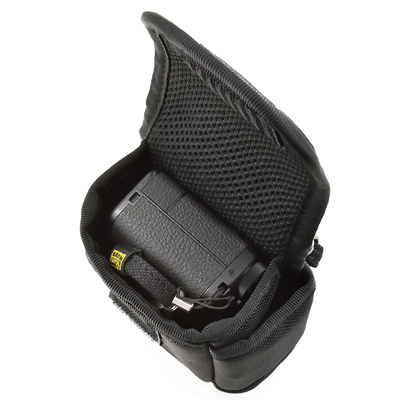 E499,E500：予備バッテリーケース付き GR3、サイバーショットRX100