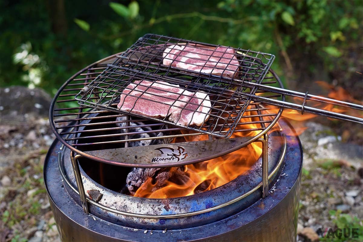 焚き火台「solo stove」の高火力を活かす新発想の料理用五徳 | VAGUE