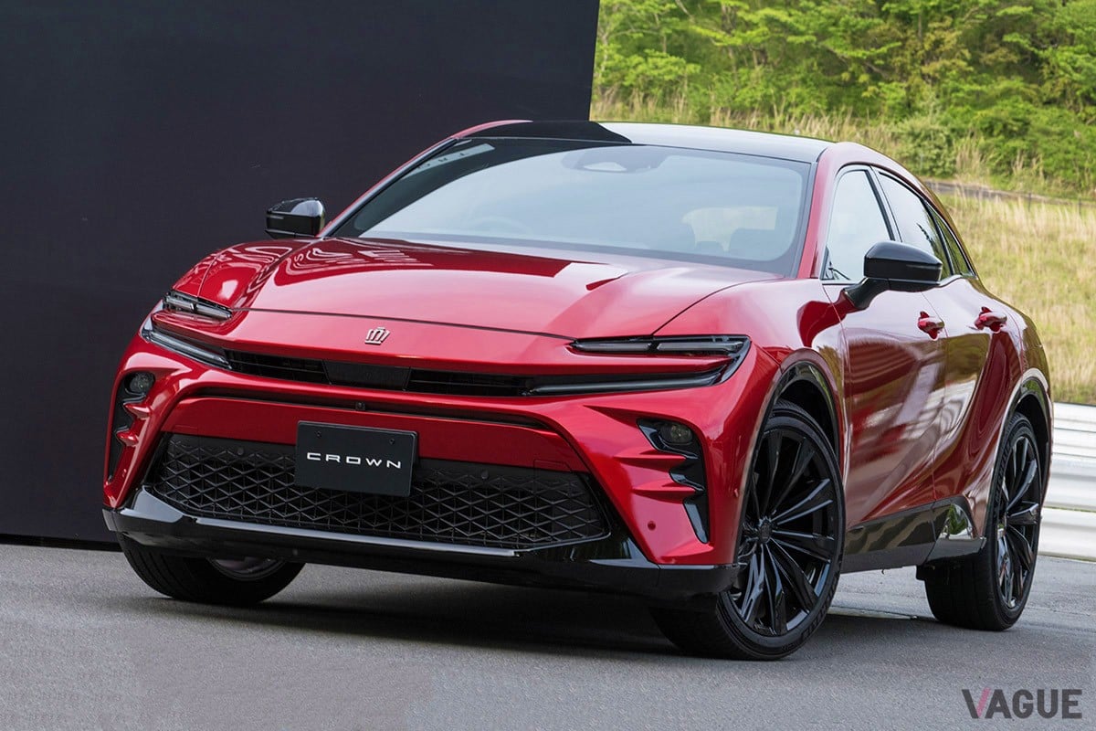 トヨタ新型「クラウン・スポーツ」の“ゴルフバッグの積み方”は何が正解