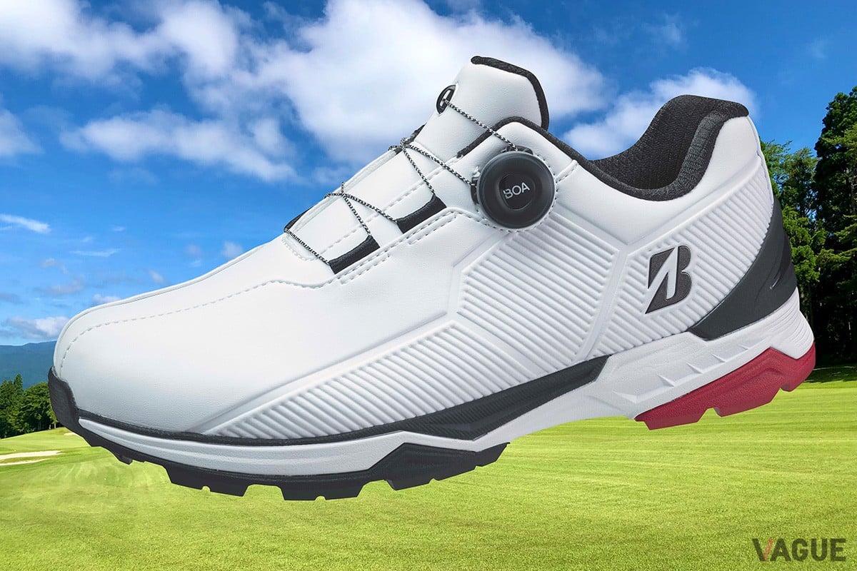 幅広／甲高設計でも見た目はスポーティ！ ブリヂストンの「スパイク