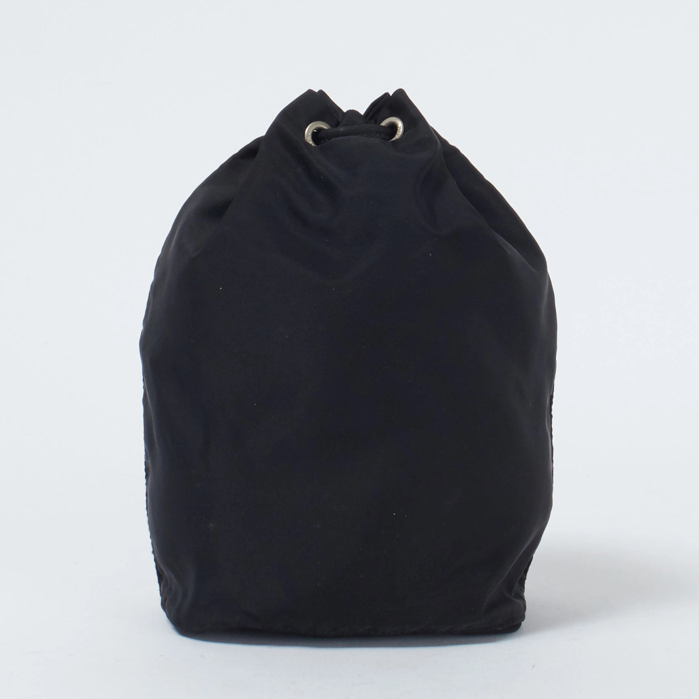 PRADA/プラダ】テスートナイロン 巾着ポーチ/ハンドバッグ – VALTIQUE